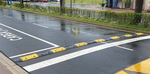 Lombadas de Borracha 5cm